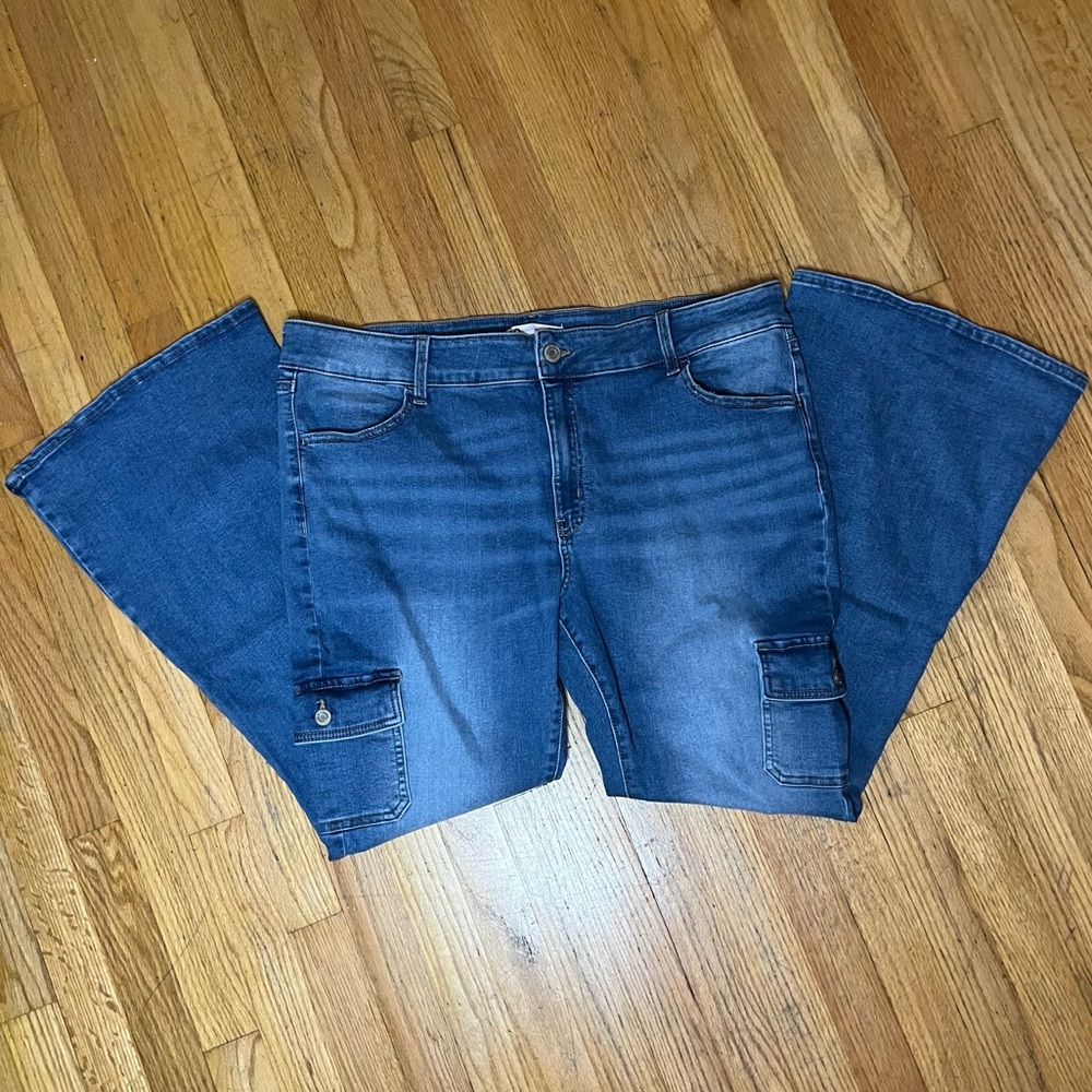 SO Low Rise Flare Jeans